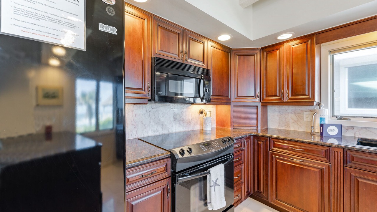 Photo of Kitchen in New Smyrna Beach