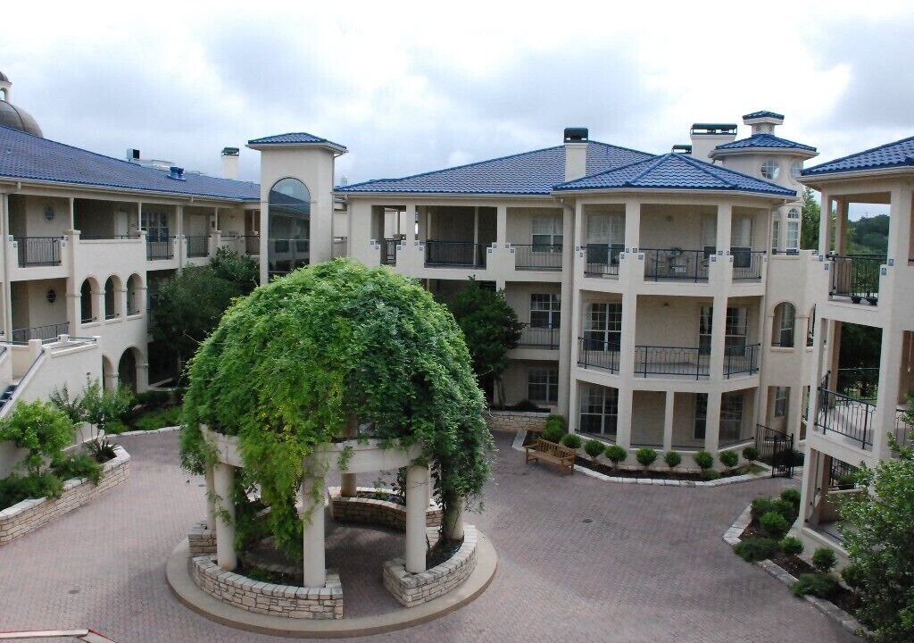 Photo of Patio Balcony in Highland Lake Estates