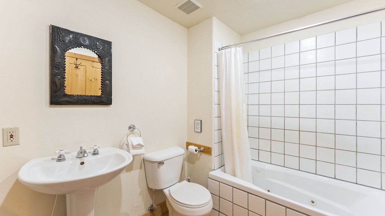 Photo of Bathroom in Sundance