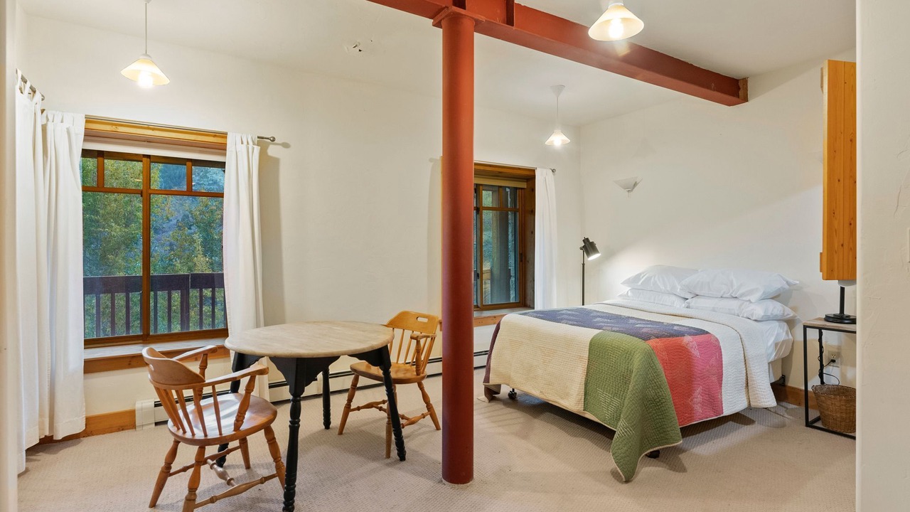 Photo of Bedroom in Sundance