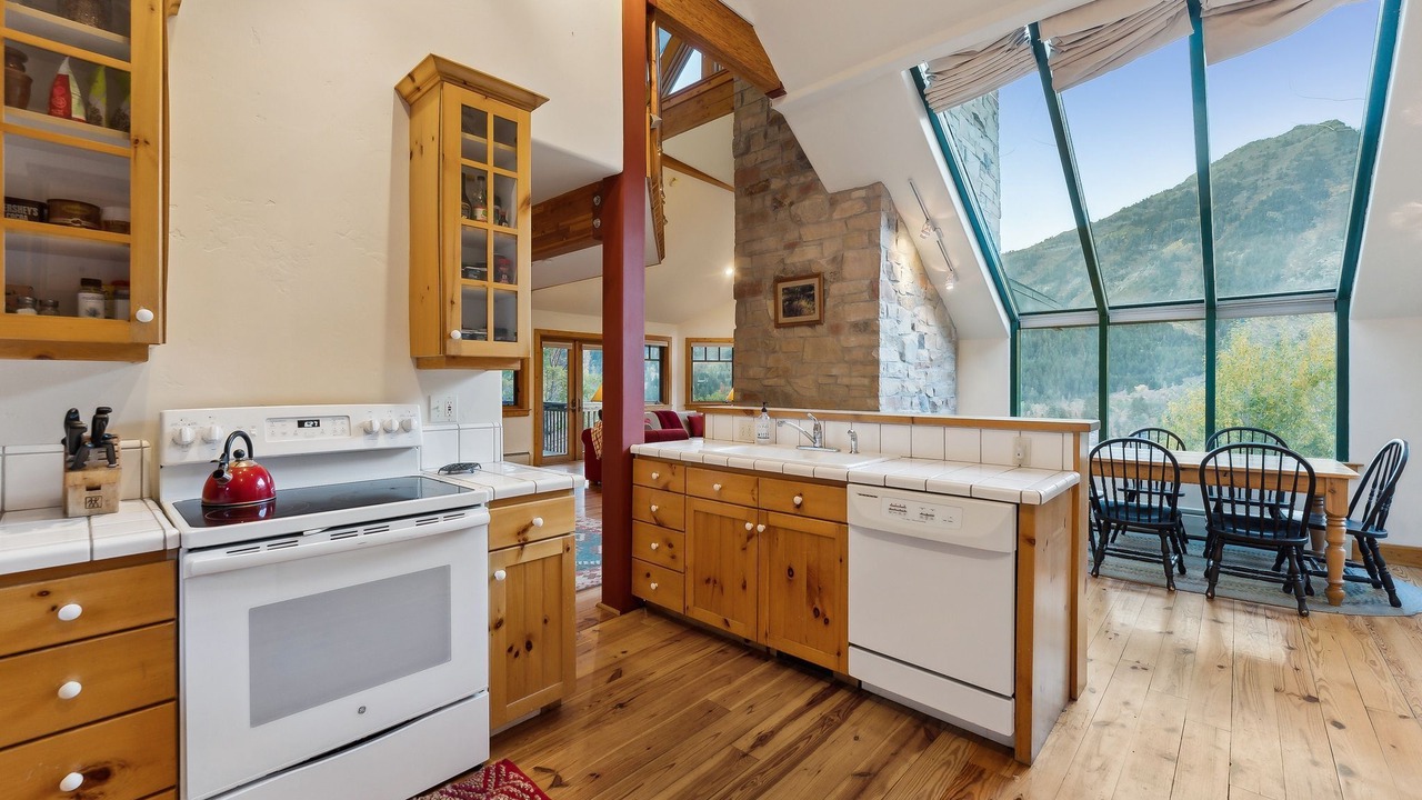 Photo of Kitchen in Sundance