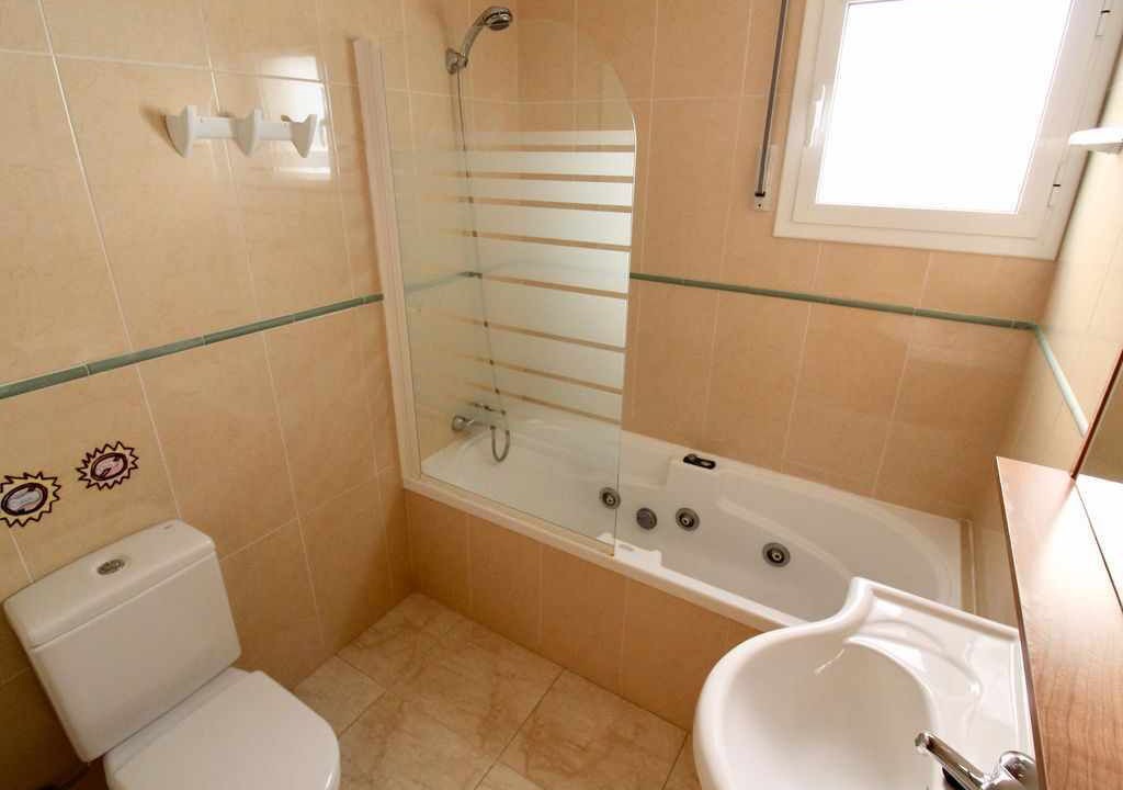 Photo of Bathroom in L Almadrava