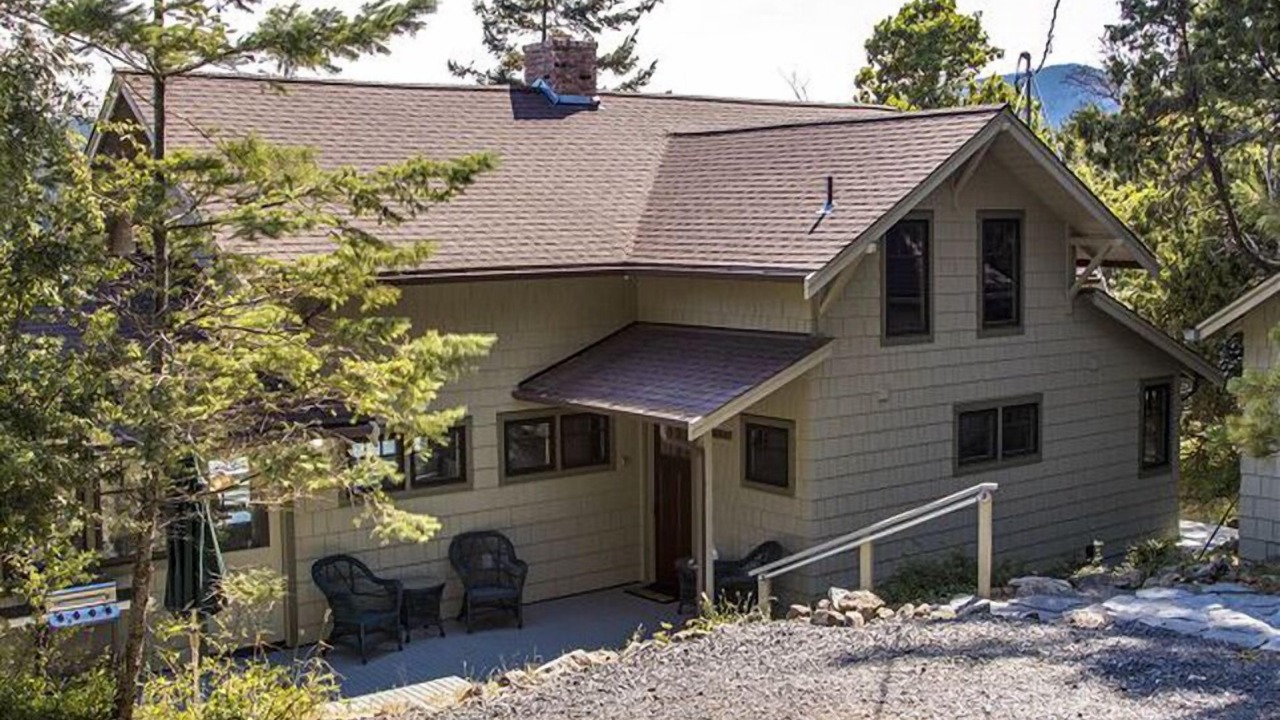 Photo of Others in Eastsound