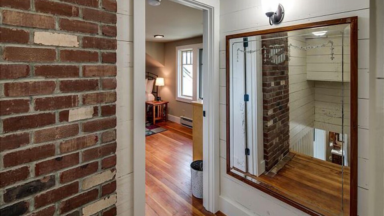 Photo of Others in Eastsound