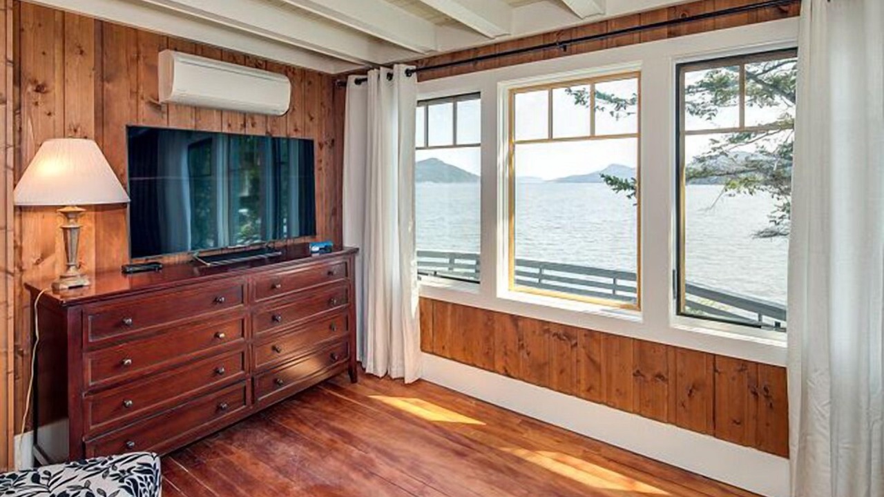 Photo of Others in Eastsound