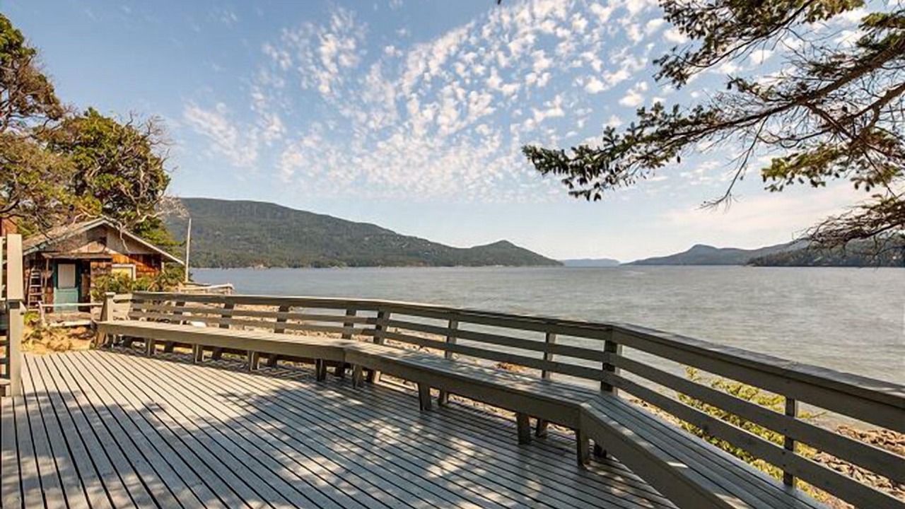 Photo of Others in Eastsound