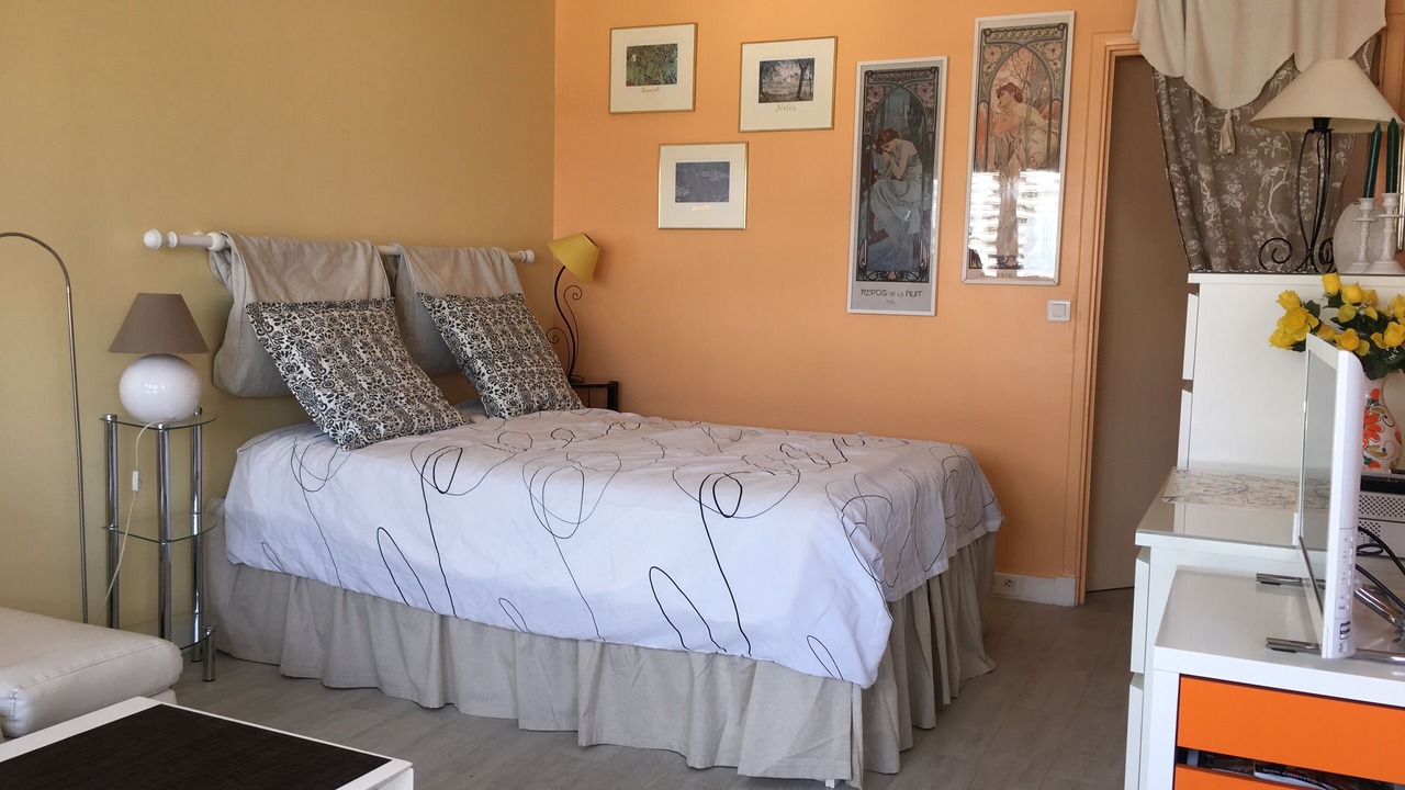 Photo of Bedroom in Triangle de Choisy