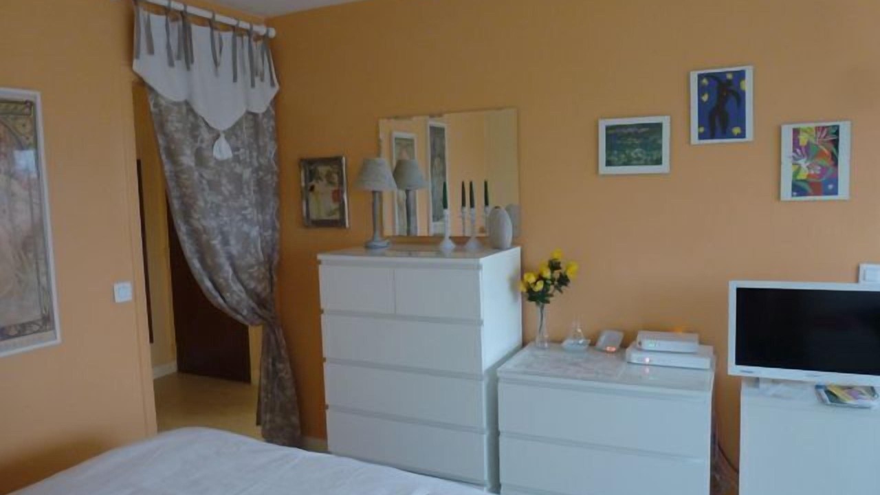 Photo of Bedroom in Triangle de Choisy