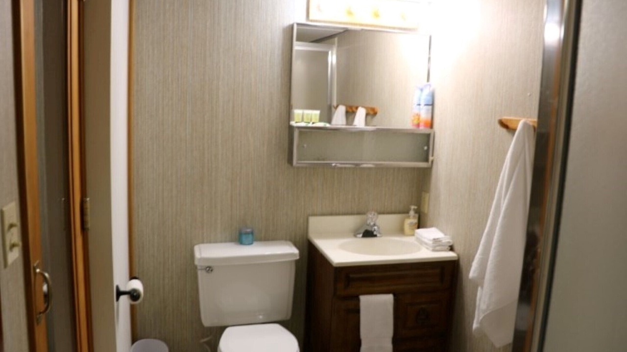 Photo of Bathroom in East Wenatchee