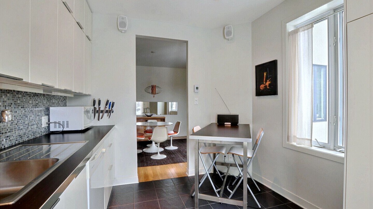 Photo of Kitchen in La Petite-Patrie