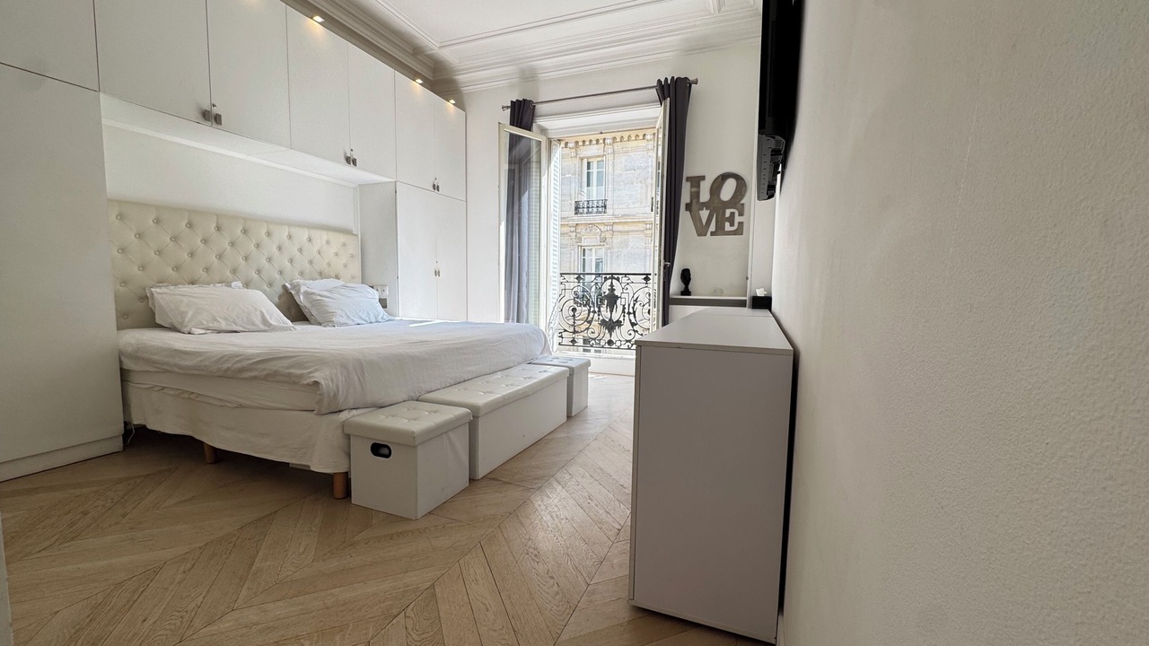 Photo of Bedroom in Porte-Dauphine
