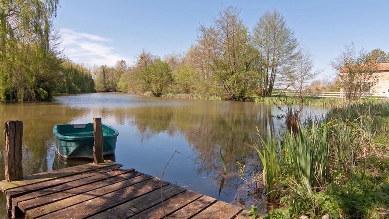 Photo of Outdoor in Marnes
