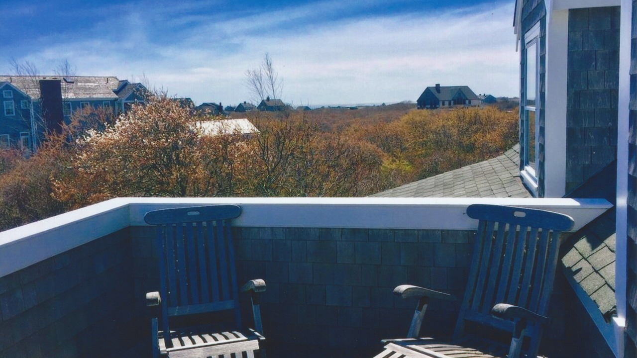 Photo of Outdoor in Tom Nevers