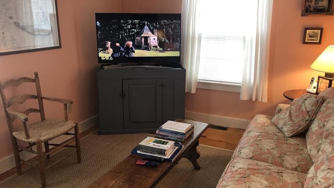 Photo of Livingroom in Tom Nevers