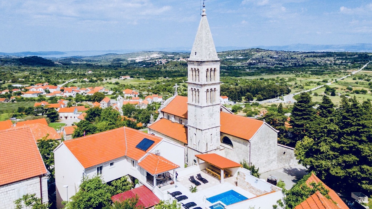 Photo of Outdoor in Nerezise