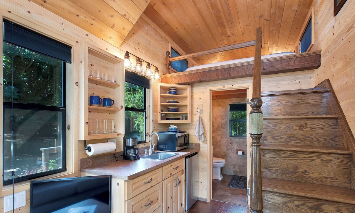 Photo of Kitchen in Rainbow CDP