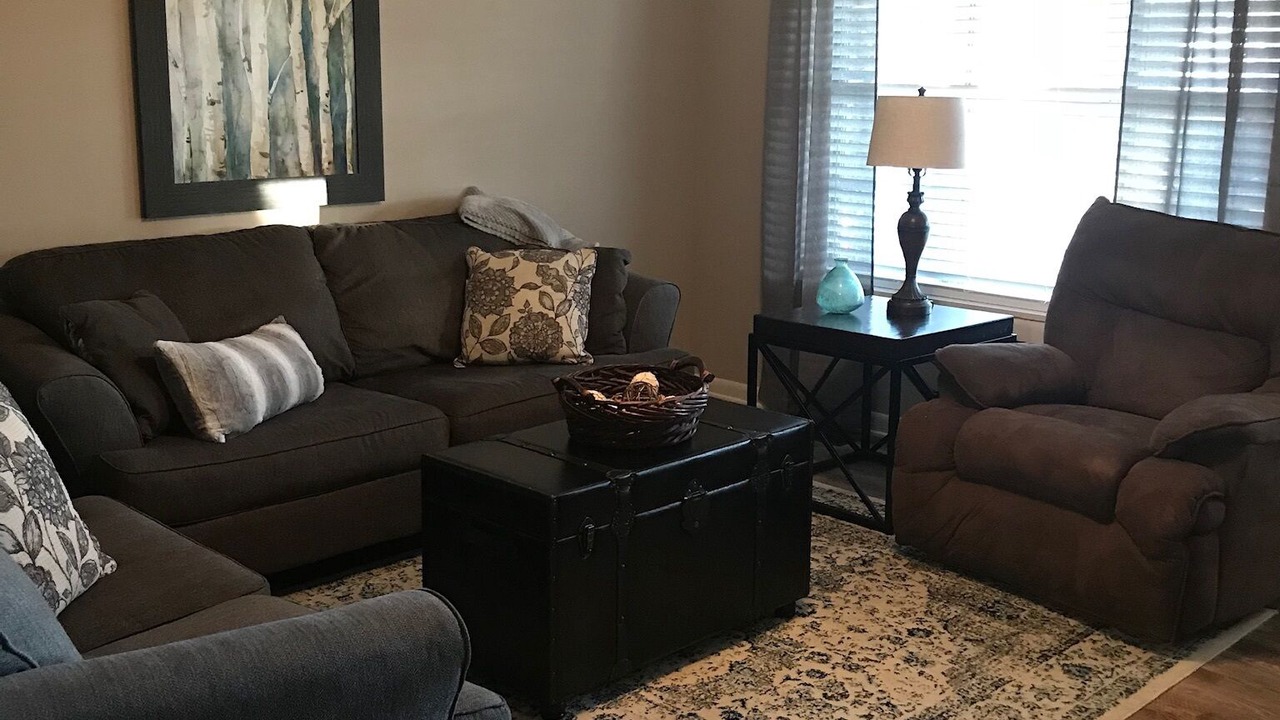 Photo of Livingroom in Corning