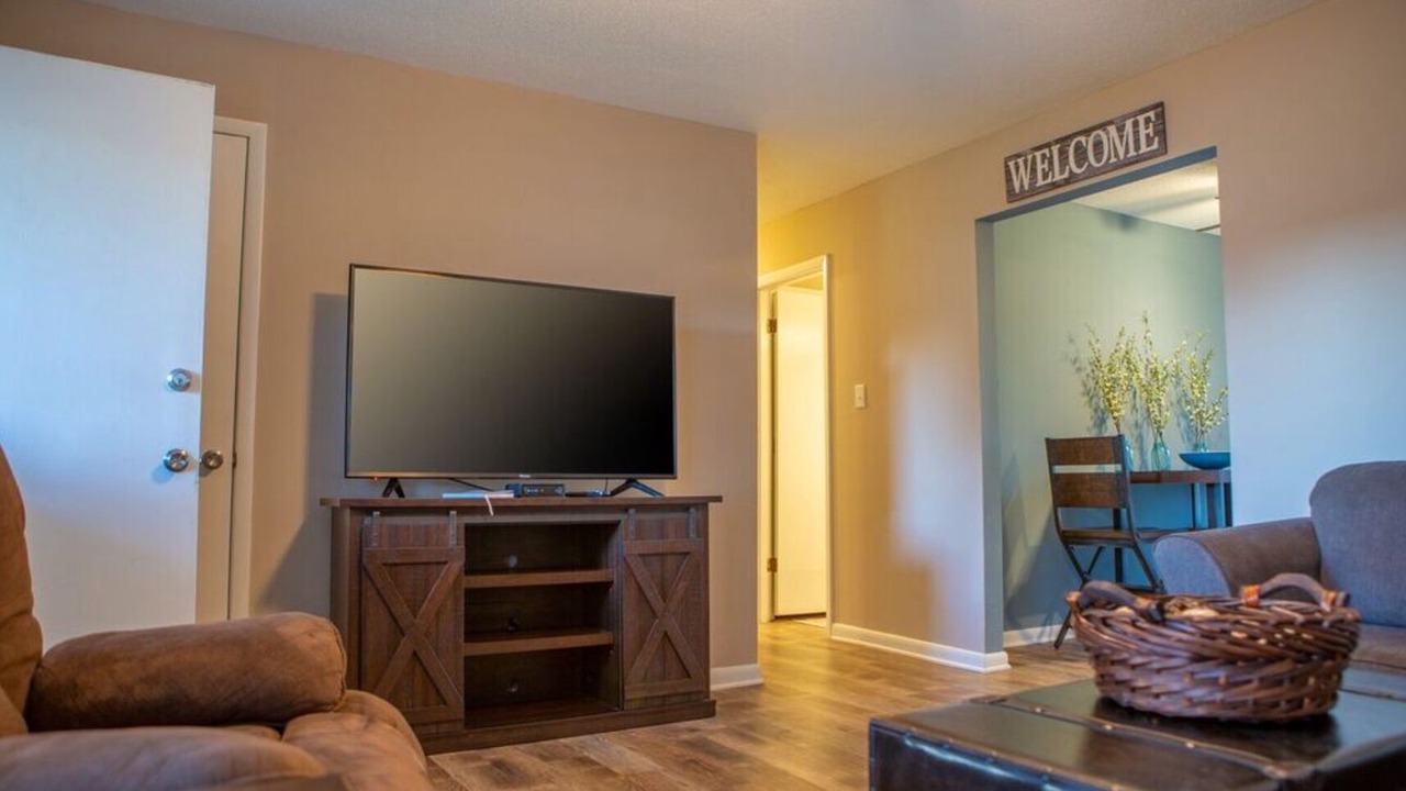 Photo of Livingroom in Corning