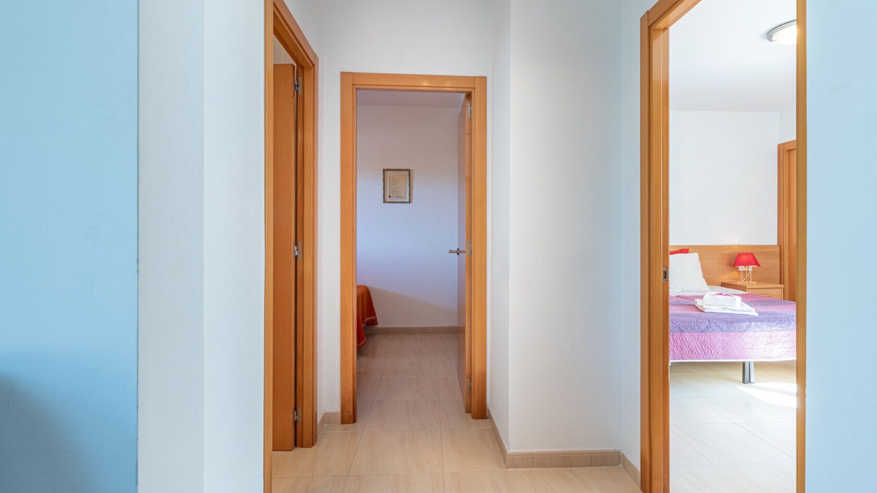 Photo of Bedroom in Roses Town Center