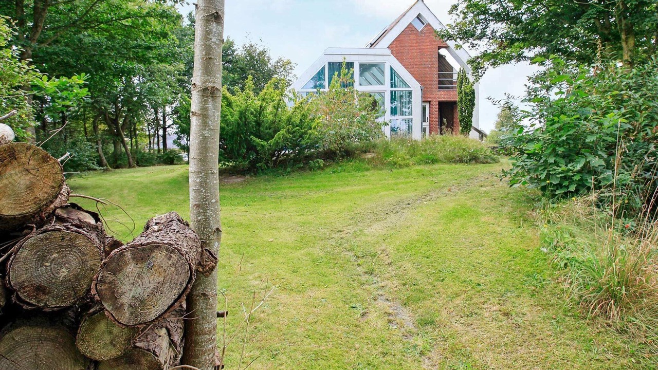 Photo of Others in Hvalpsund