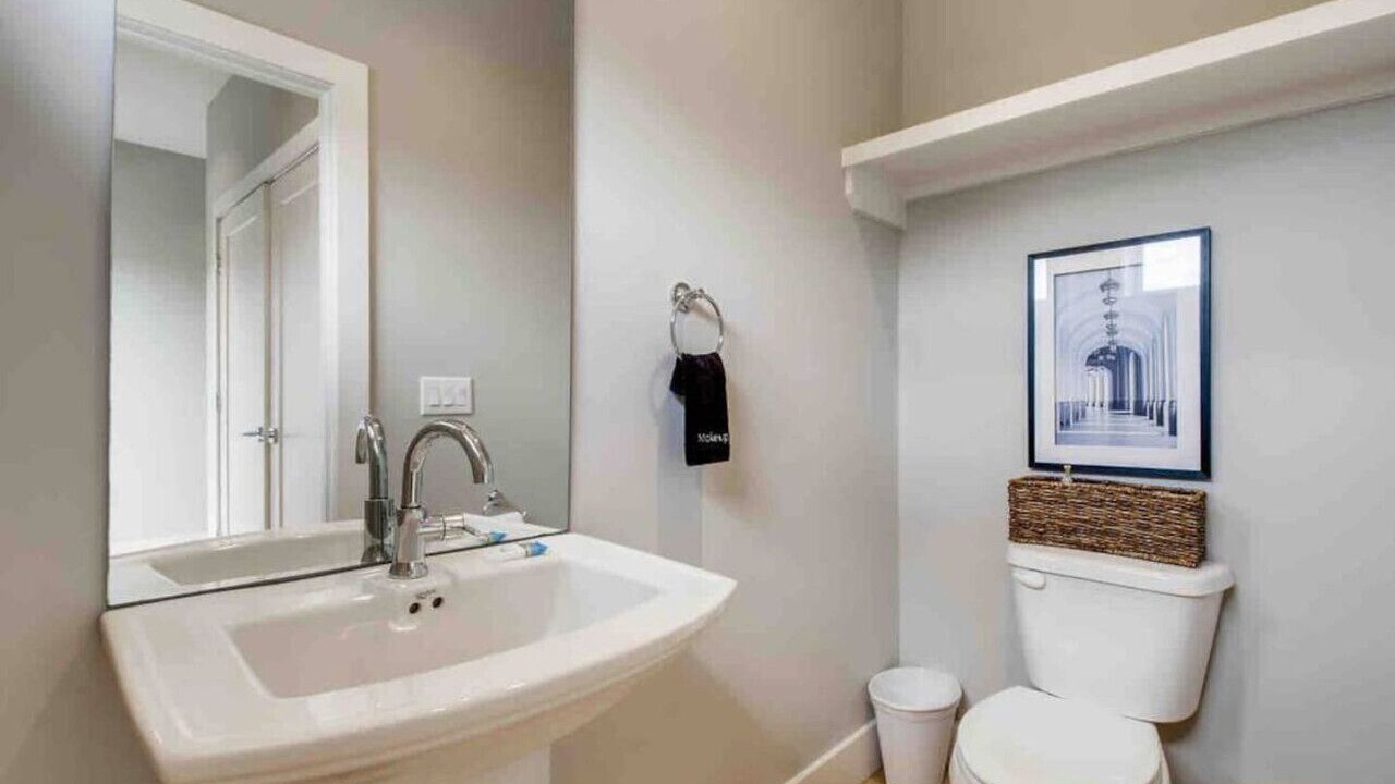 Photo of Bathroom in Downtown Nashville