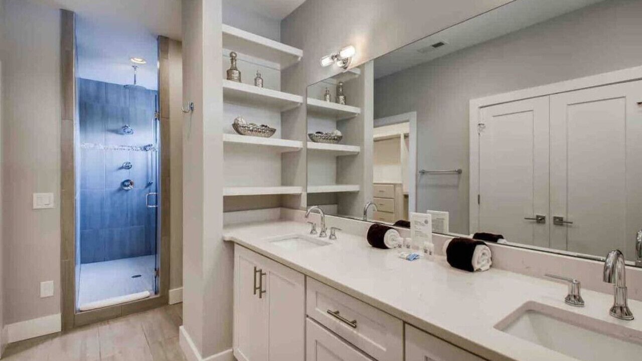 Photo of Bathroom in Downtown Nashville