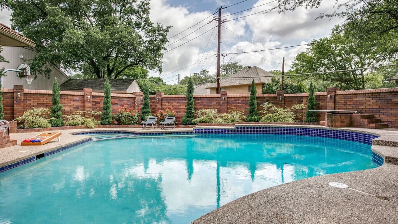 Photo of Outdoor in Lake Highlands