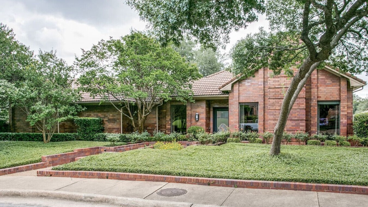 Photo of Outdoor in Lake Highlands