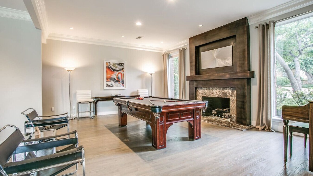 Photo of Bedroom in Lake Highlands