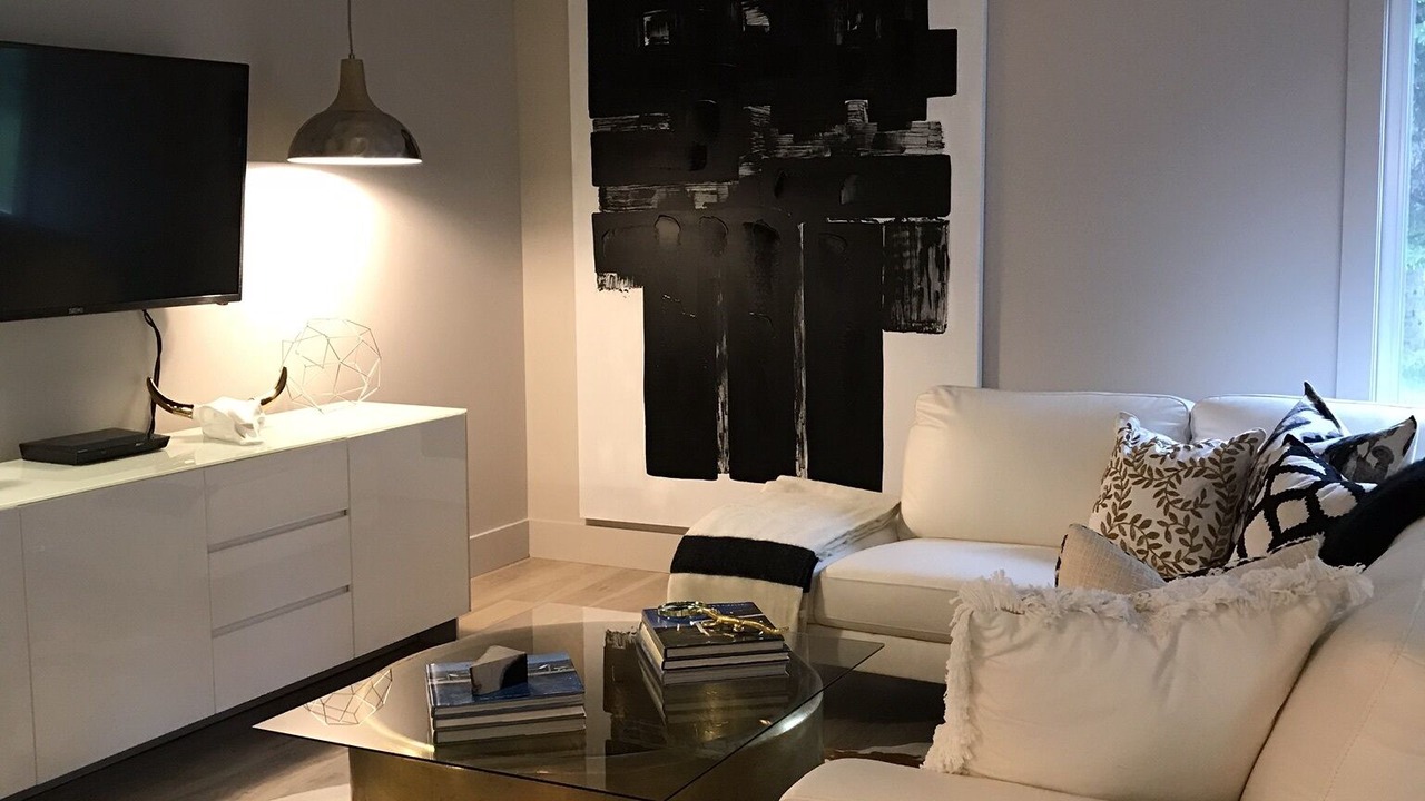 Photo of Livingroom in Morin Heights