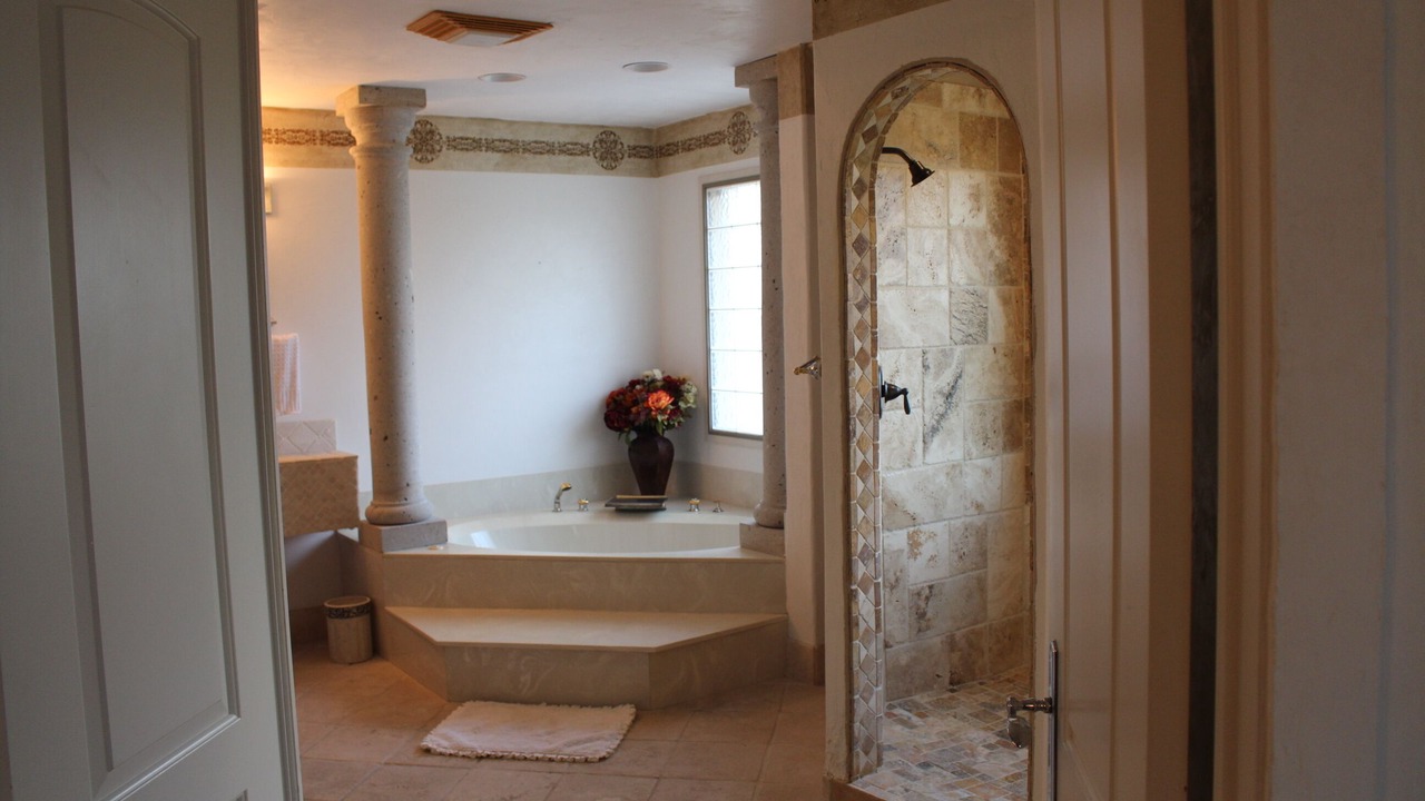 Photo of Others in Seguin