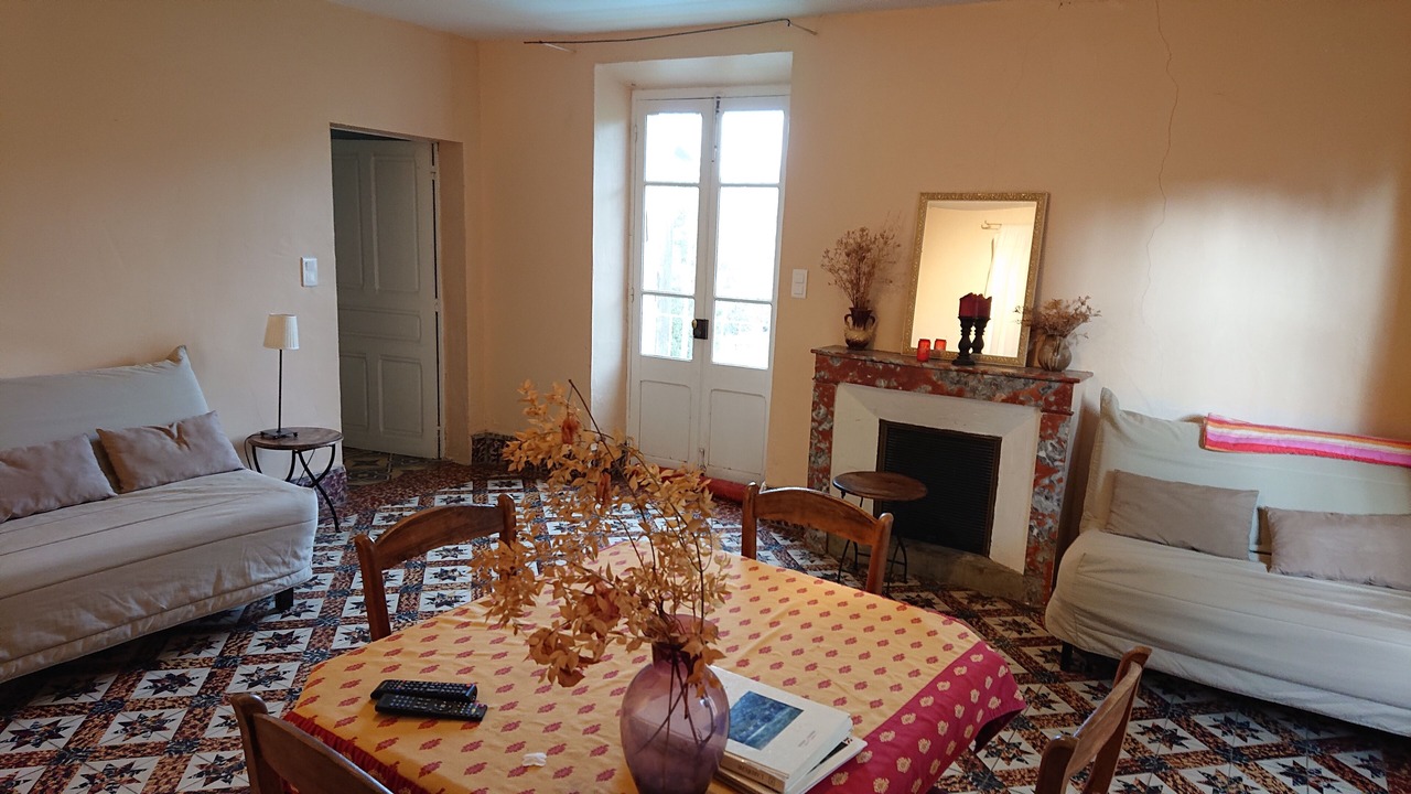 Photo of Livingroom in Salavas