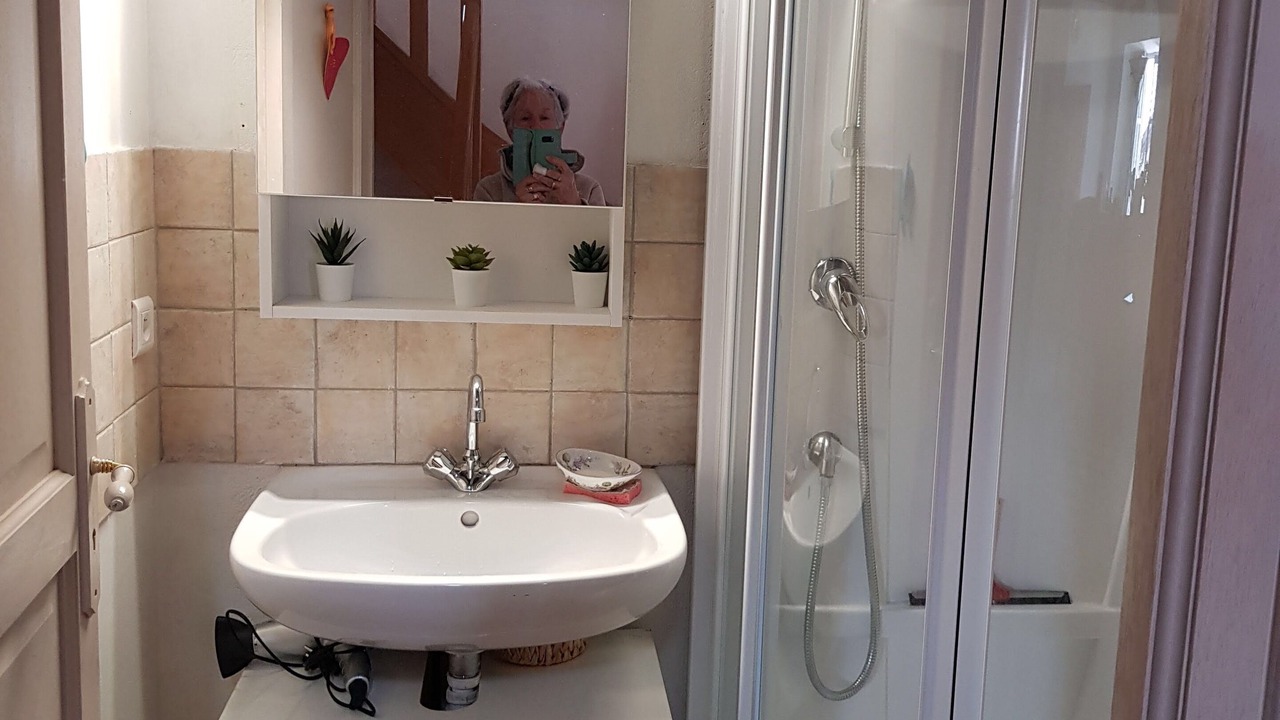 Photo of Bathroom in La Salvetat-sur-Agout