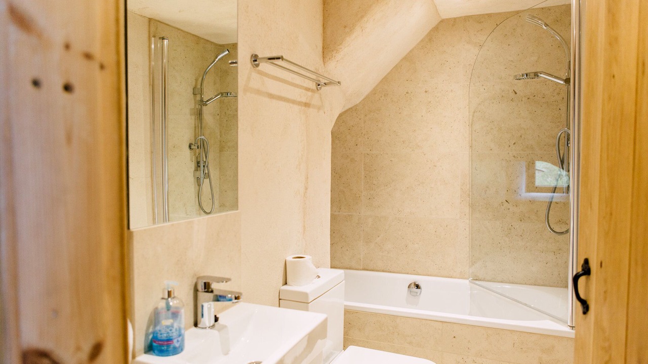 Photo of Bathroom in Bala