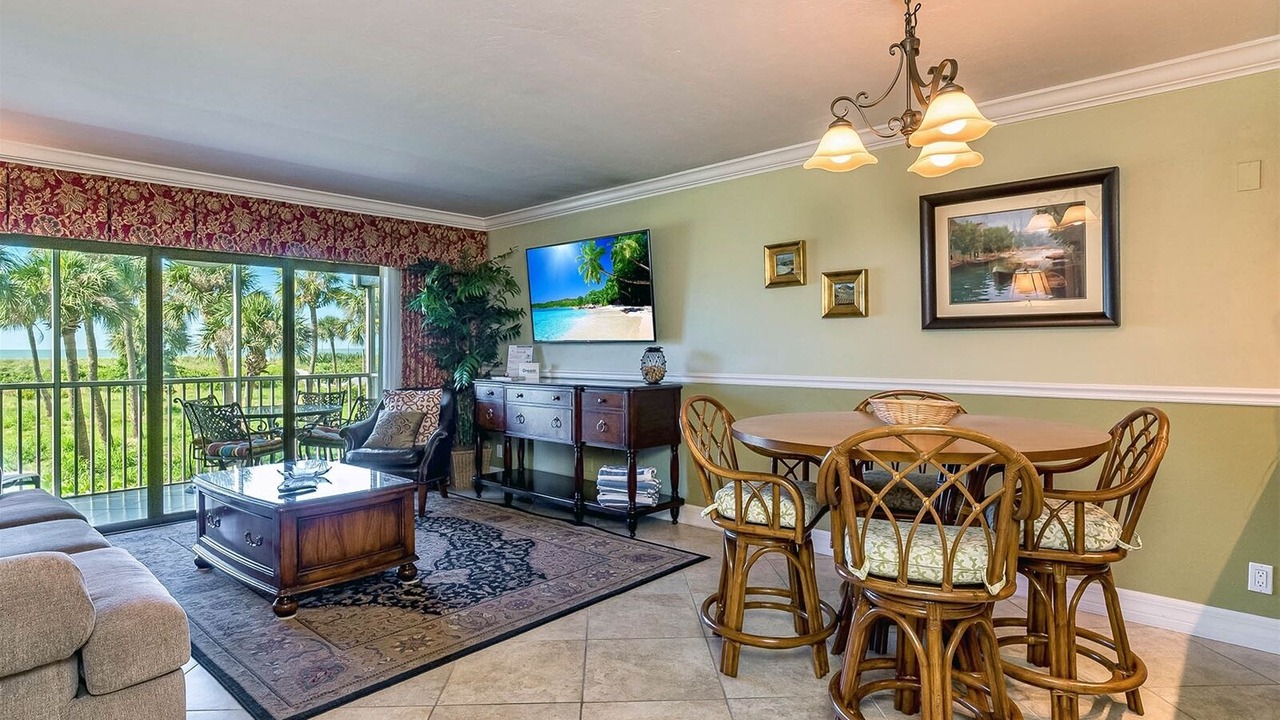 Photo of Livingroom in Captiva