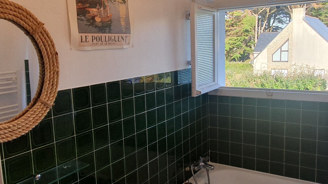 Photo of Bathroom in Le Pouliguen