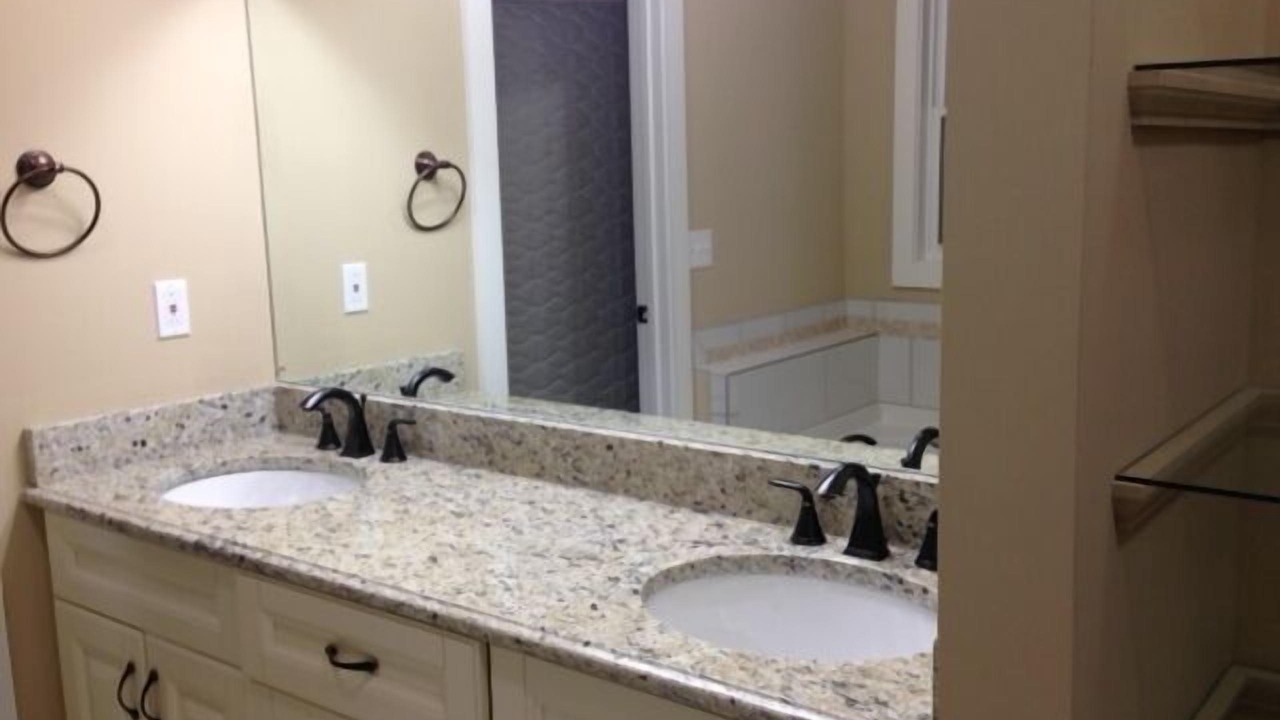 Photo of Bathroom in Edgehill