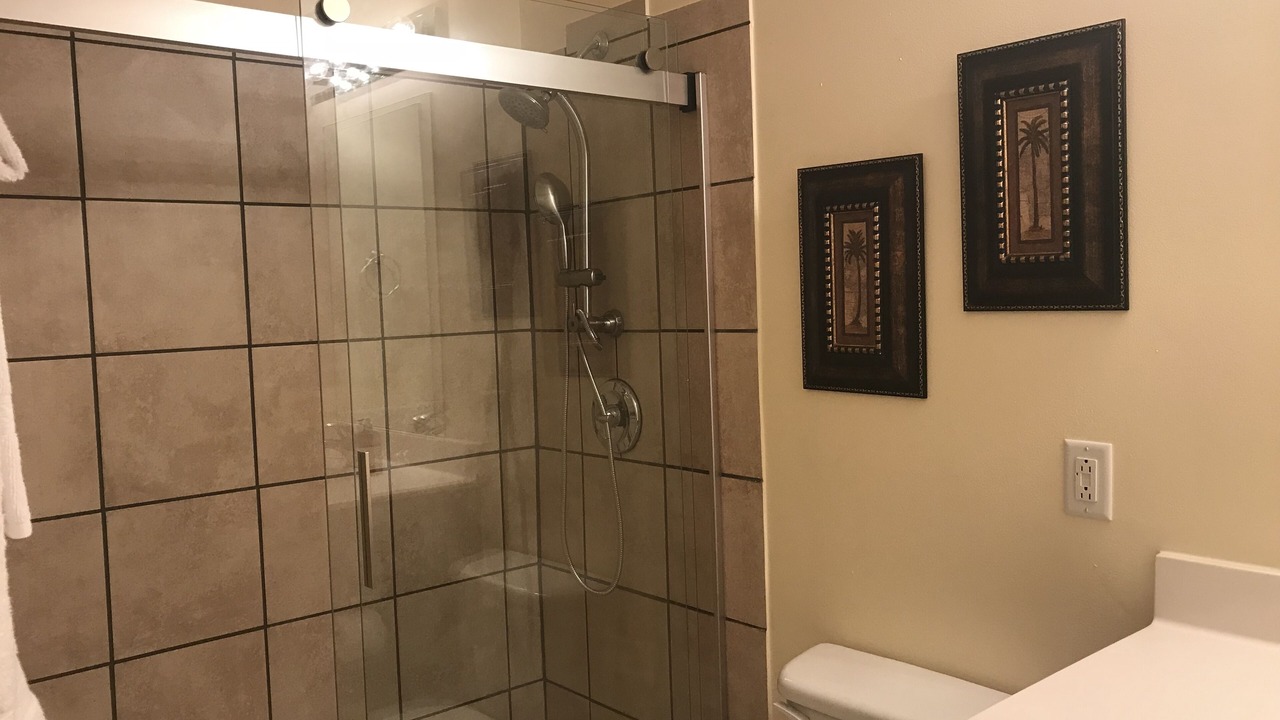 Photo of Bathroom in Lower Grand Lagoon