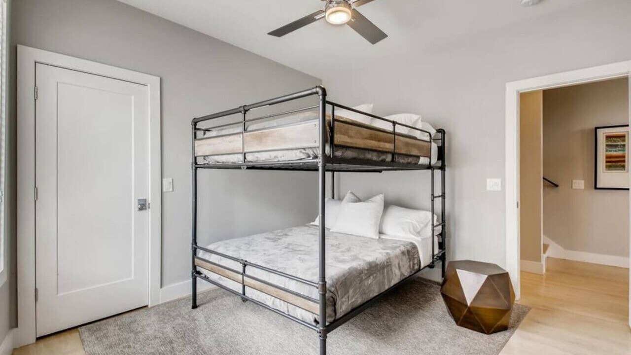 Photo of Bedroom in Downtown Nashville