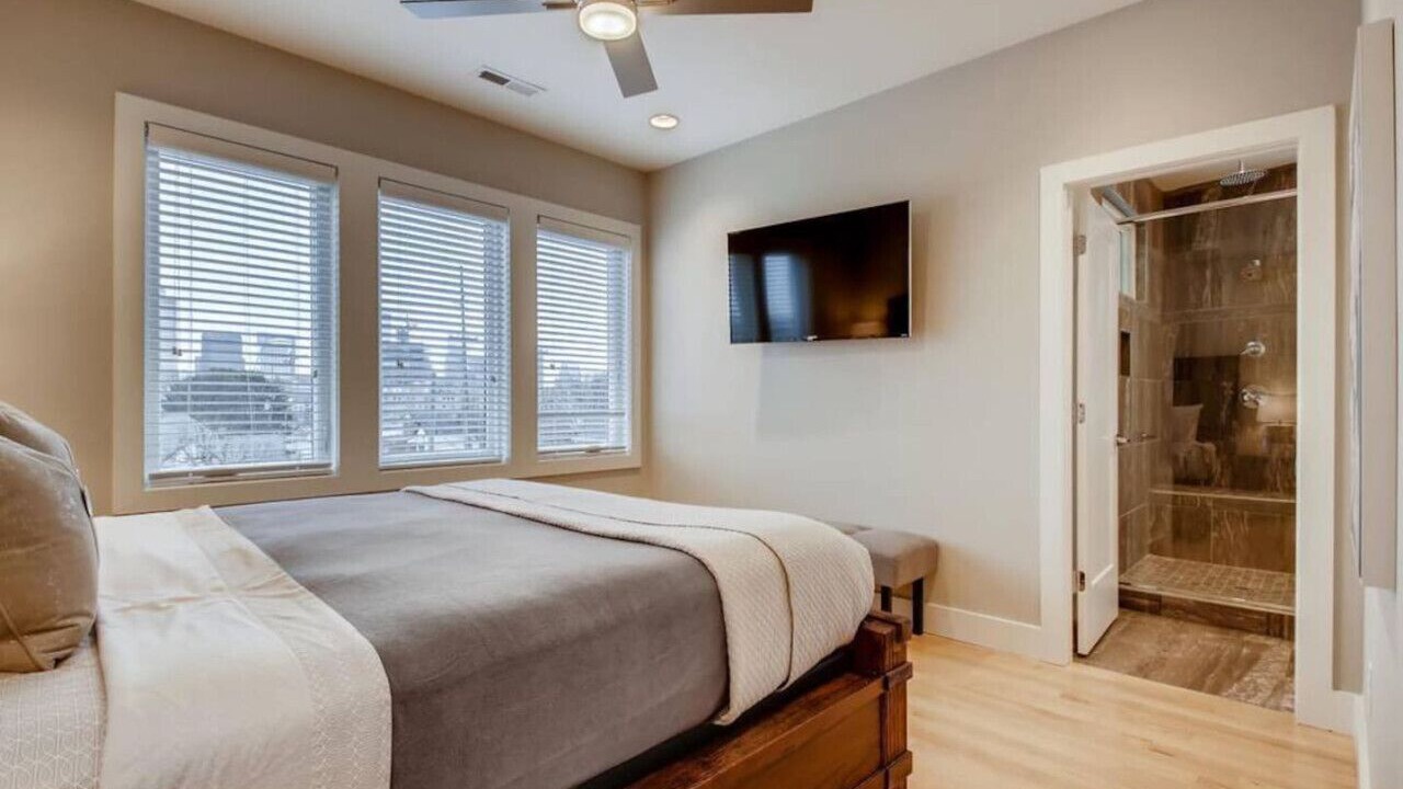 Photo of Bedroom in Downtown Nashville