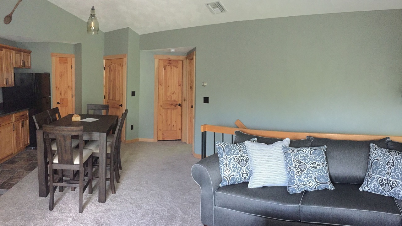 Photo of Livingroom in Seven Springs