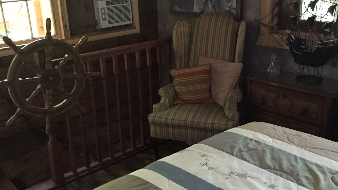 Photo of Bedroom in Nauvoo