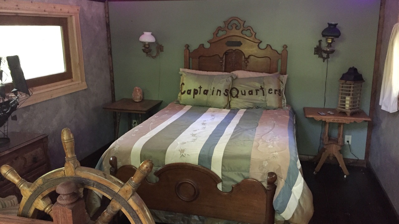 Photo of Bedroom in Nauvoo