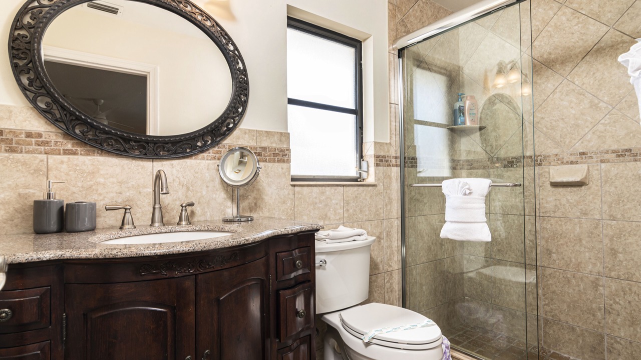 Photo of Bathroom in Naples Park