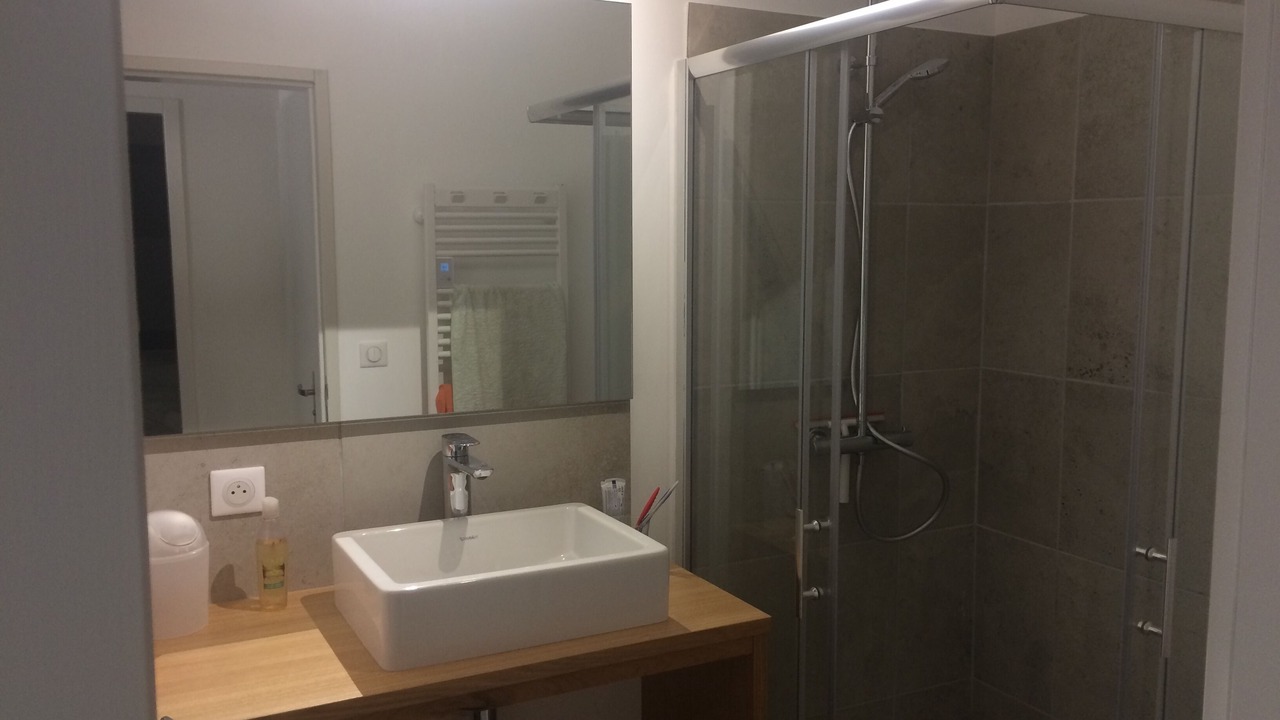Photo of Bathroom in Malaucene