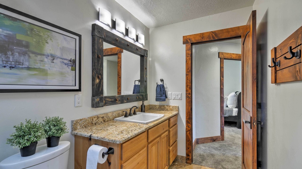 Photo of Bathroom in Bryce Canyon