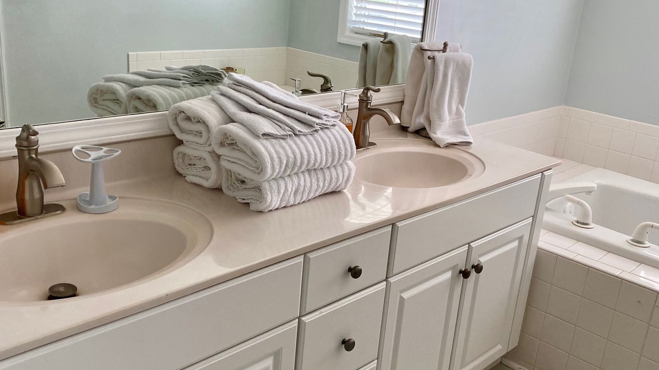 Photo of Bathroom in Emerald Isle