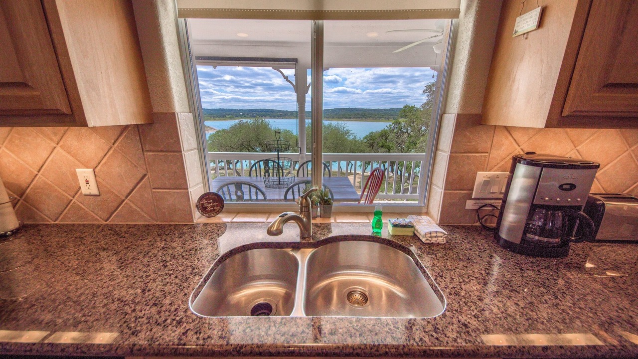 Photo of Others in Canyon Lake