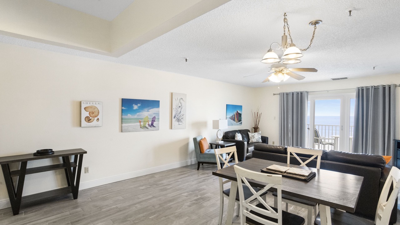 Photo of Livingroom in Madeira Beach