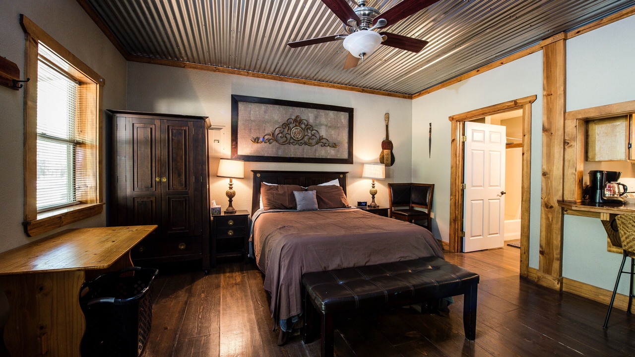 Photo of Bedroom in Lindale